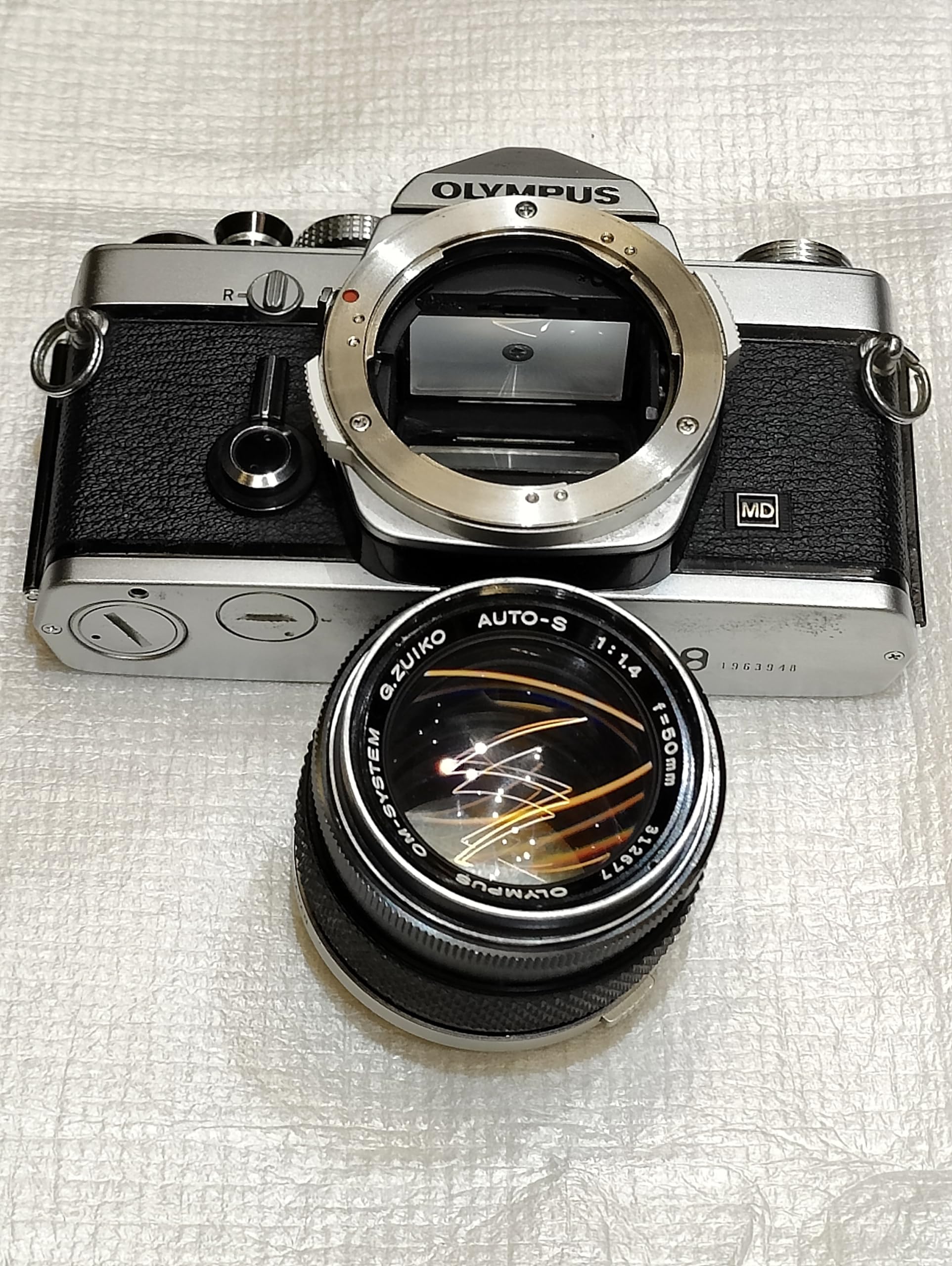 Olympus om-1 SLR 35mm flim Camera : Amazon.in: Electronics